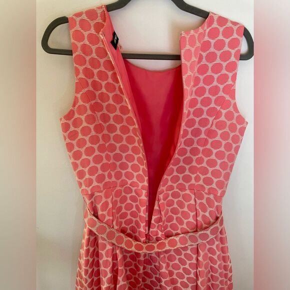 Nine West pink and white polka dots fit and flare with belt size 6 - Picture 5 of 7